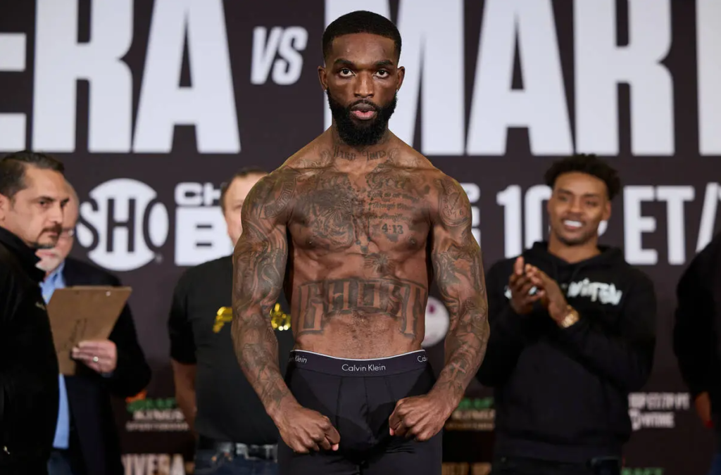 ผู้ท้าชิงที่ไร้พ่าย